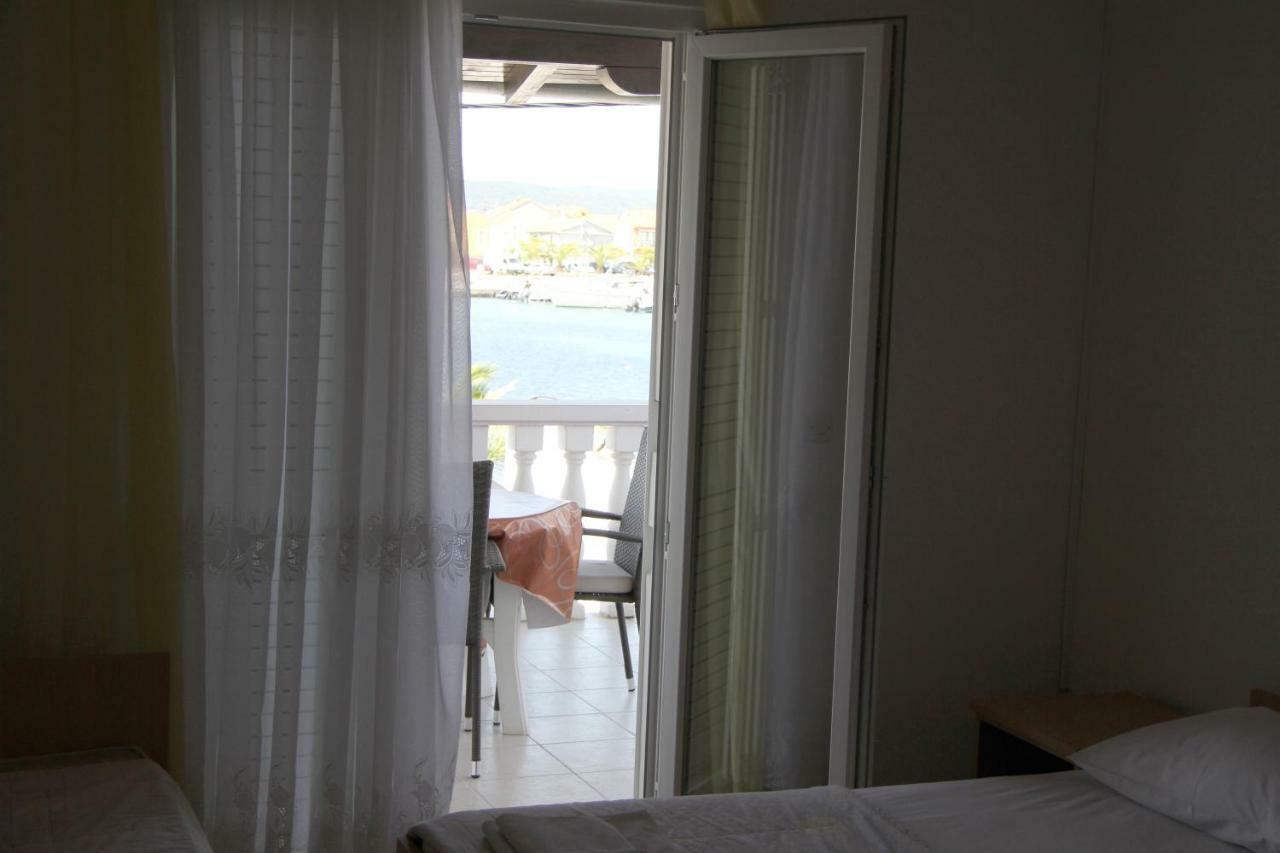 Ana Apartment Bibinje